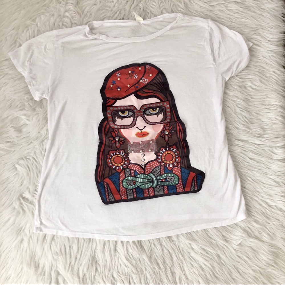 Boho woman capped sleeve tee shirt, large